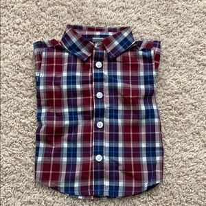 Old Navy Baby Button-Down Plaid Shirt. 3-6 M